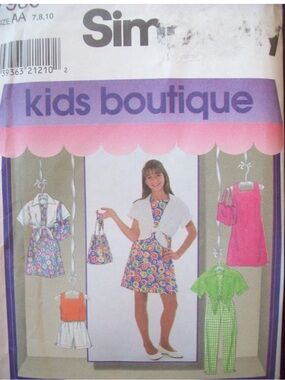 Vintage Simplicity Pattern 7980 Dress Shorts Pants Bag 
Sizes 7-8-10 
Uncut/NOS